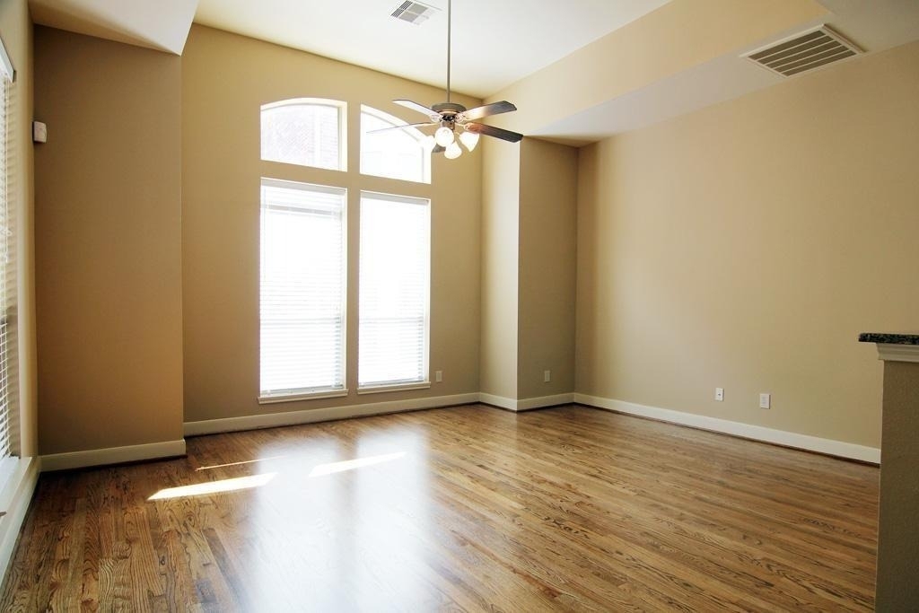 2368 Bastrop Street - Photo 5