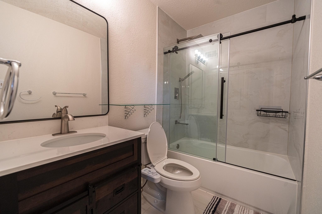 10811 Richmond Avenue - Photo 13