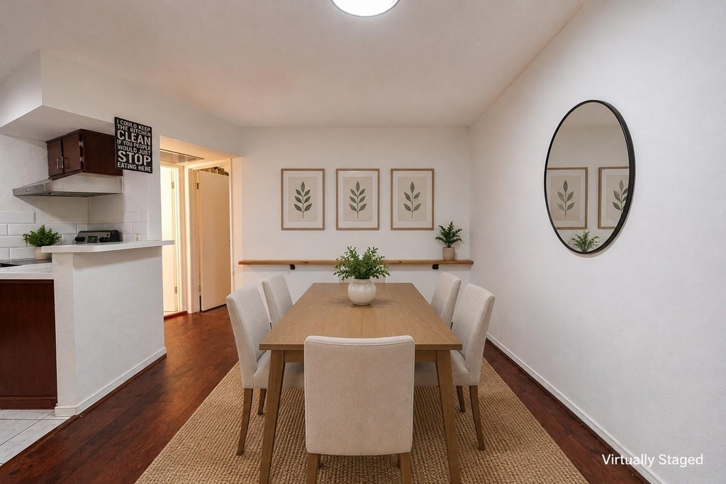 10811 Richmond Avenue - Photo 3