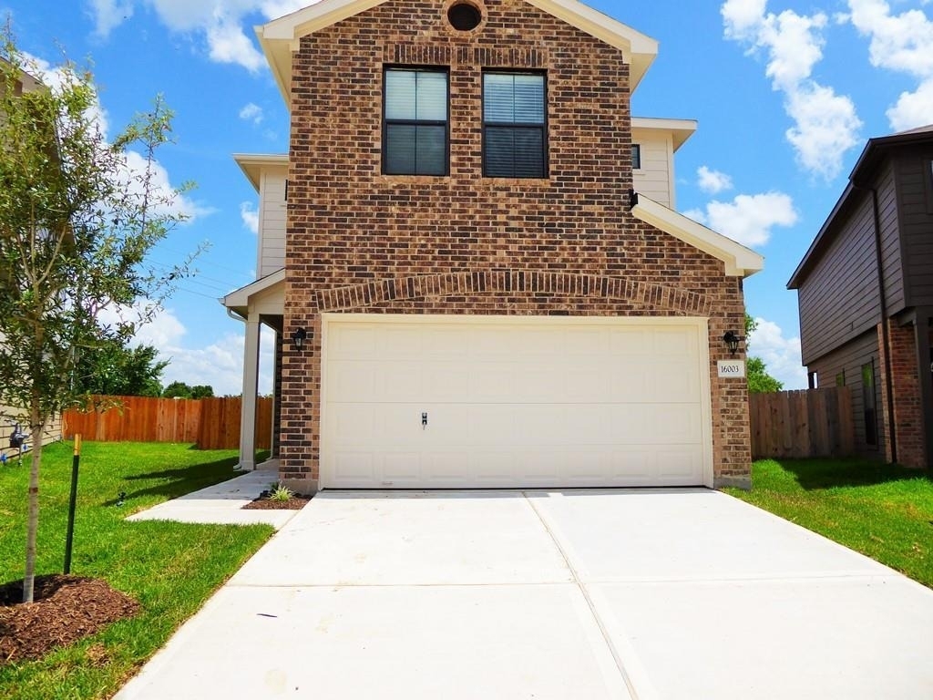 16003 Thornbill Lane - Photo 1