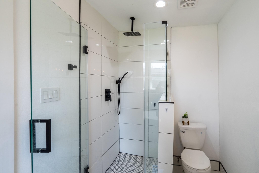810 Jerry Street - Photo 11
