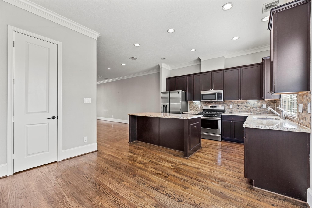 1826 Anita Street - Photo 10