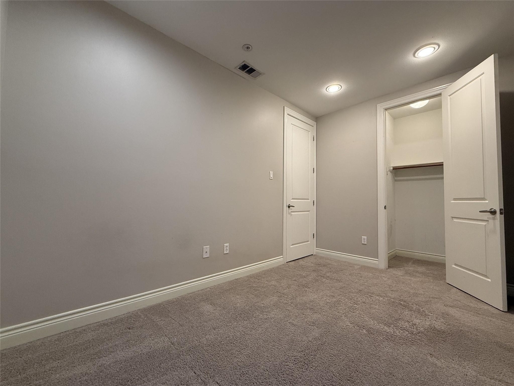 510 Lovett Boulevard - Photo 16