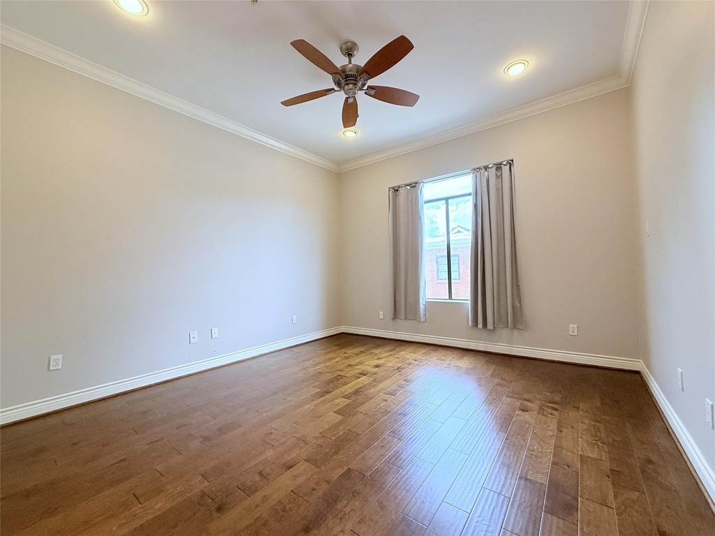 510 Lovett Boulevard - Photo 10