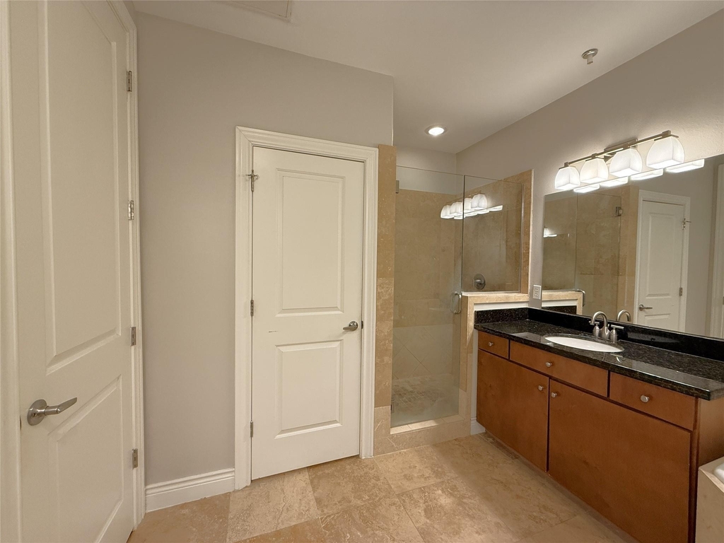 510 Lovett Boulevard - Photo 14