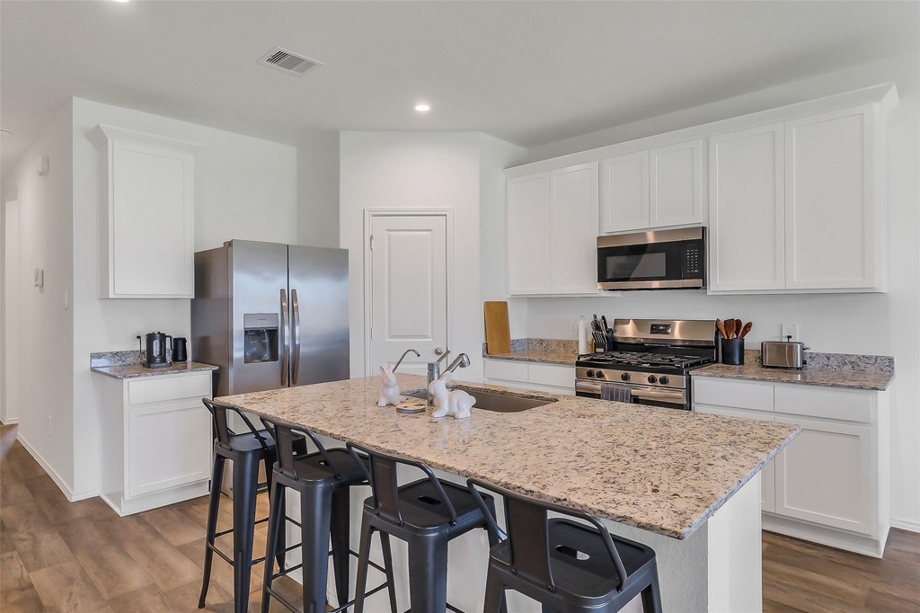 4210 Bromham Farms Drive - Photo 9