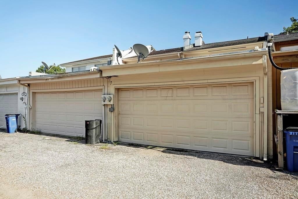 1807 Saxony Lane - Photo 8