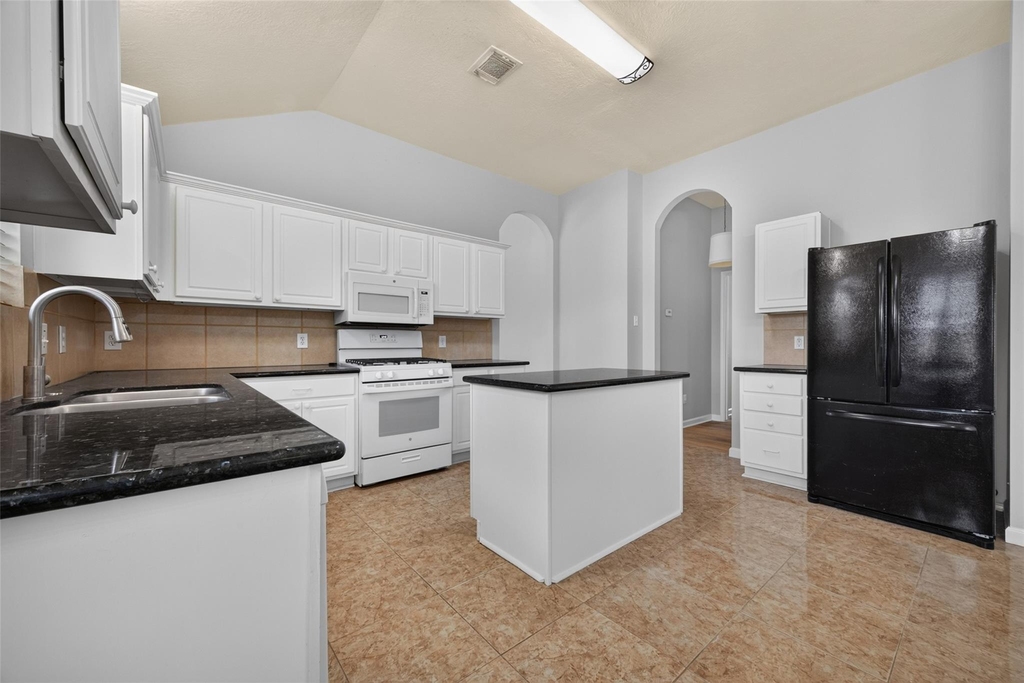 6407 Granite Springs Lane - Photo 8