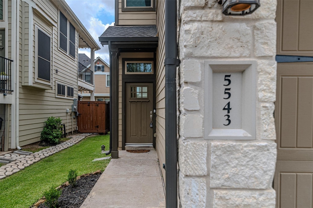 5543 Purple Meadow Lane - Photo 4