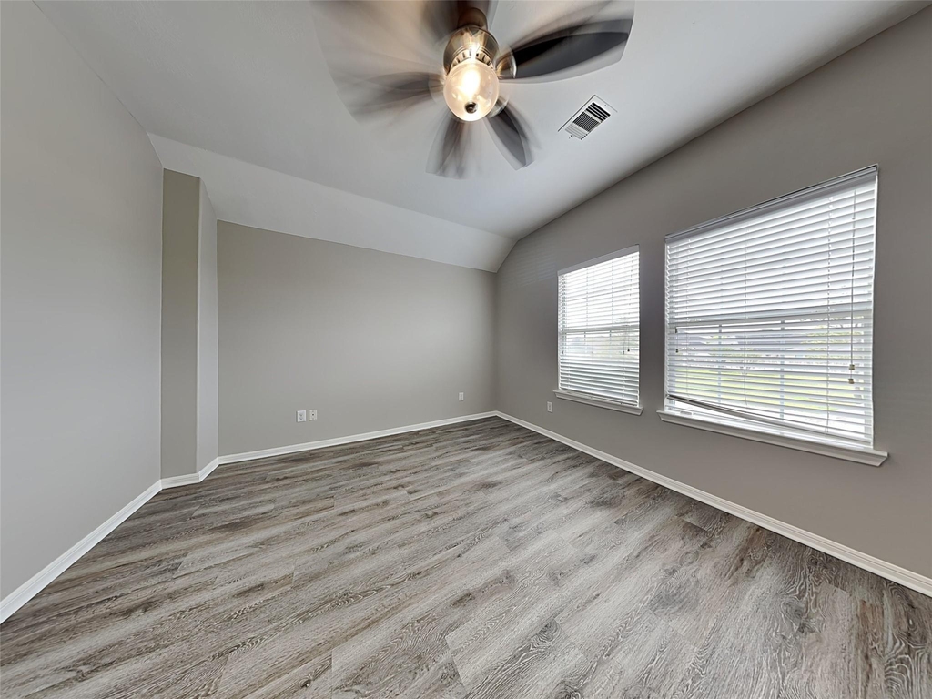16326 Royal Fort Lane - Photo 7