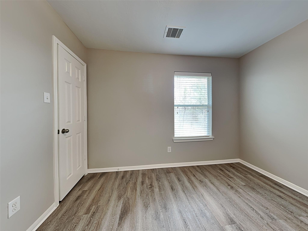16326 Royal Fort Lane - Photo 14
