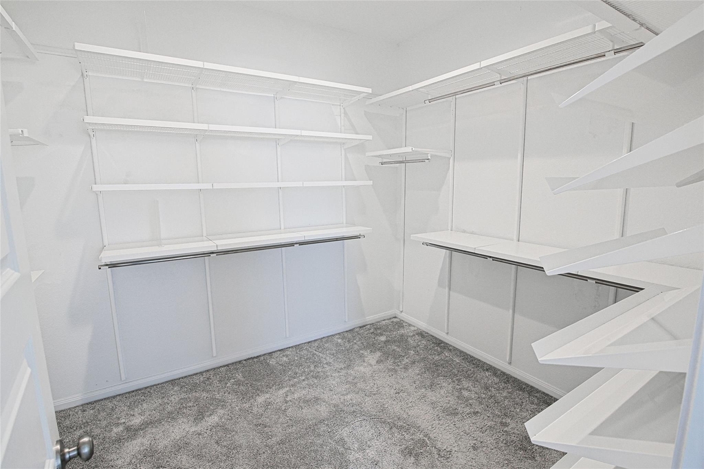 10005 Brickhouse Drive - Photo 11