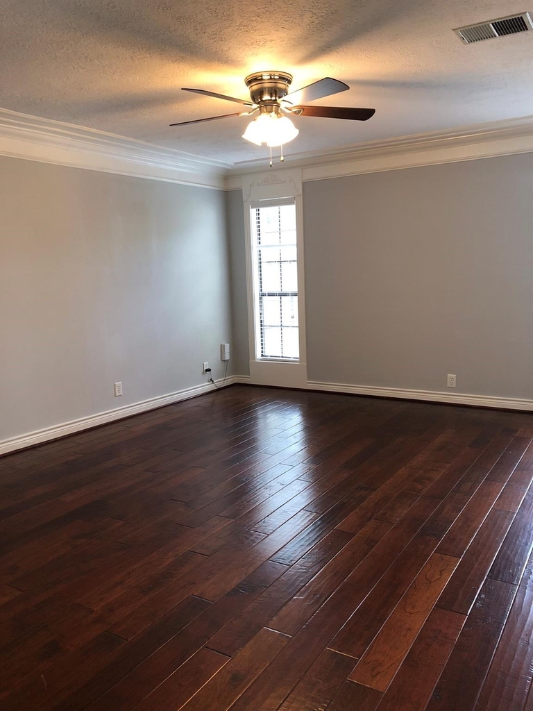 1442 Chamboard Lane - Photo 10