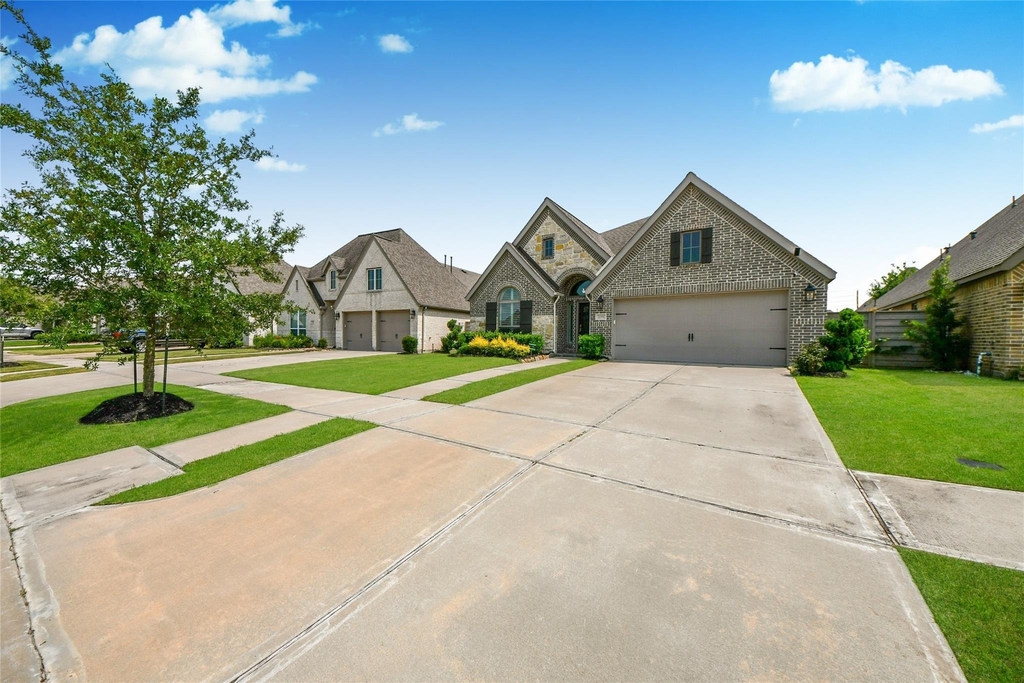 2206 Forest Trace Lane - Photo 2