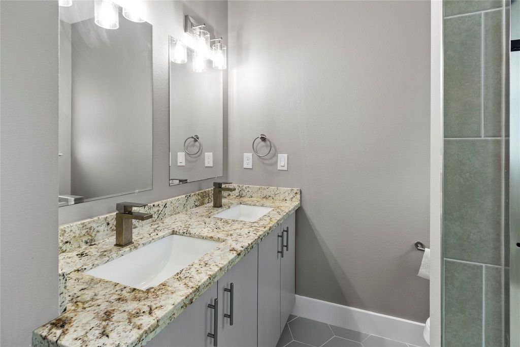 3923 Yale Street - Photo 29