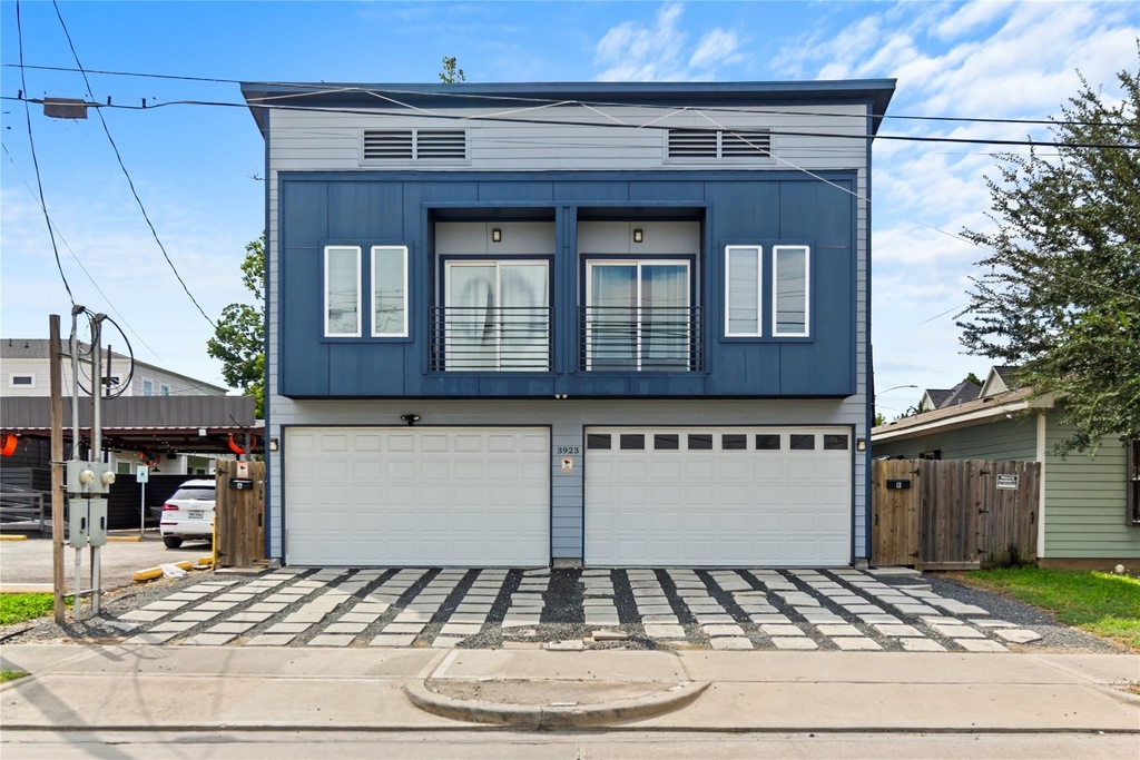 3923 Yale Street - Photo 0