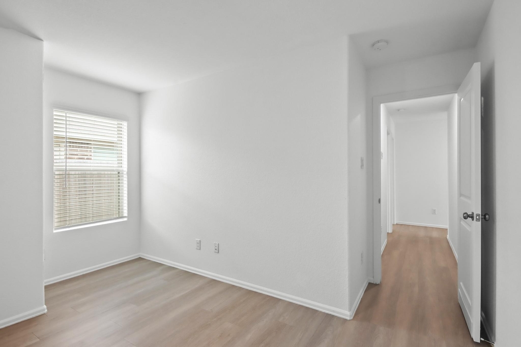 8807 Bar Harbor Drive - Photo 17