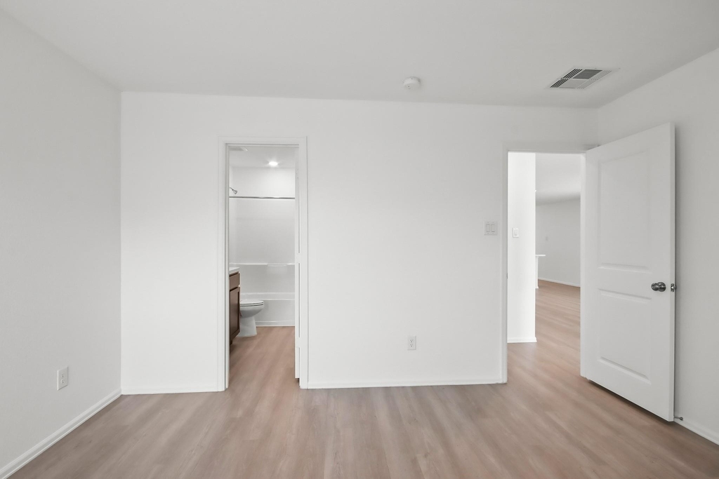 8807 Bar Harbor Drive - Photo 10