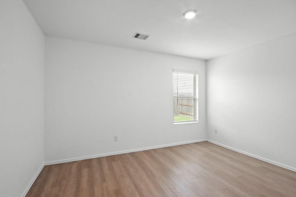 8807 Bar Harbor Drive - Photo 9