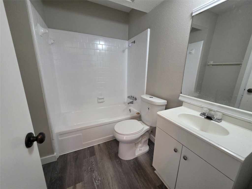 12740 Shannon Hills Drive - Photo 9
