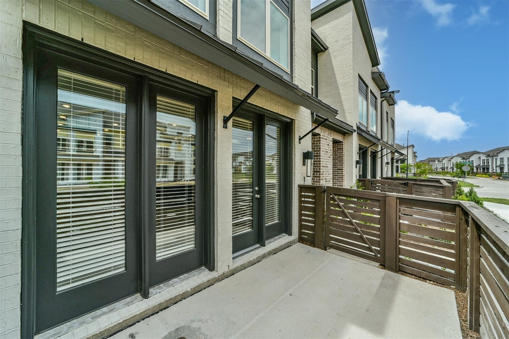 16519 Texas Hill Country Road - Photo 4