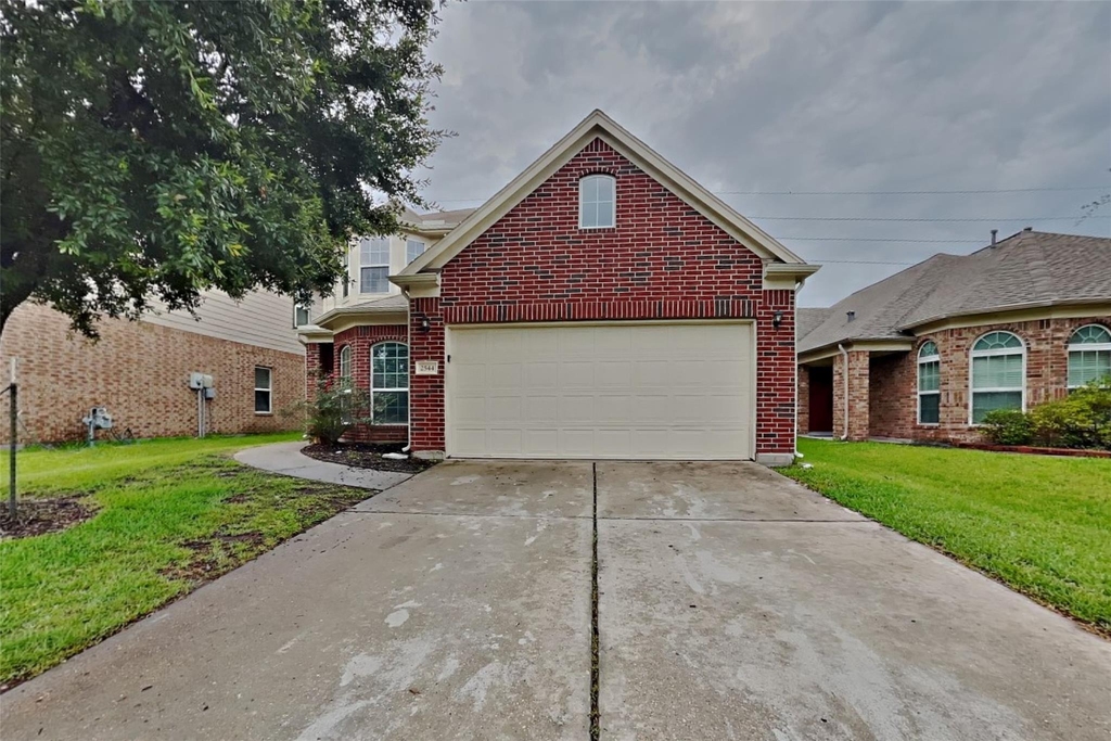 2544 Elm Crossing Trail - Photo 0