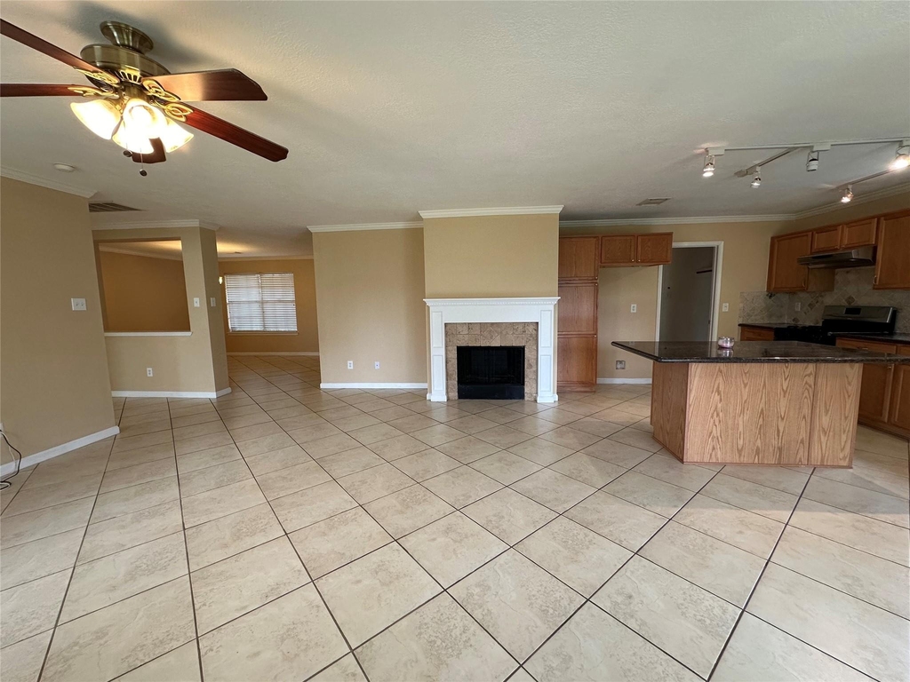 9922 Sand Lodge Lane - Photo 8