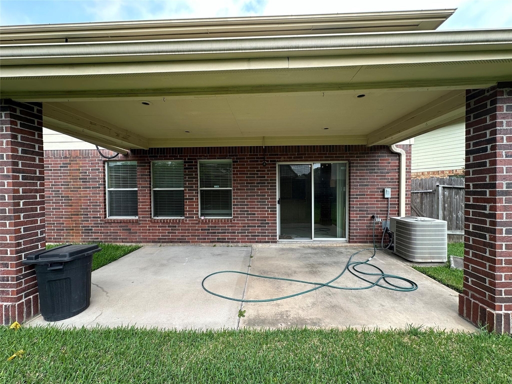 9922 Sand Lodge Lane - Photo 0