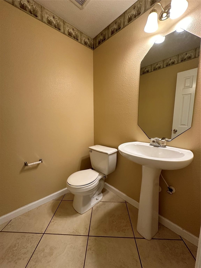 9922 Sand Lodge Lane - Photo 12