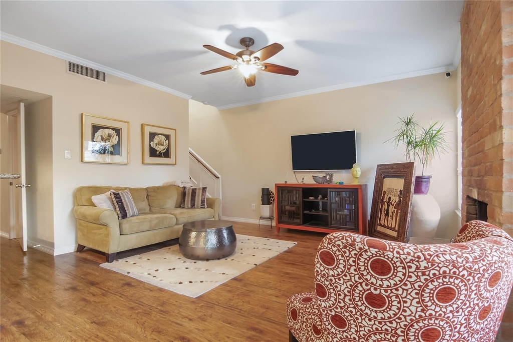 1802 Stoney Brook Drive - Photo 5