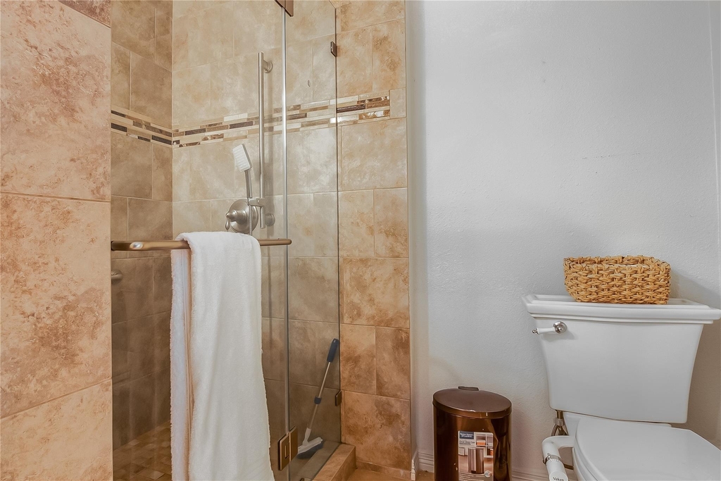 1802 Stoney Brook Drive - Photo 18