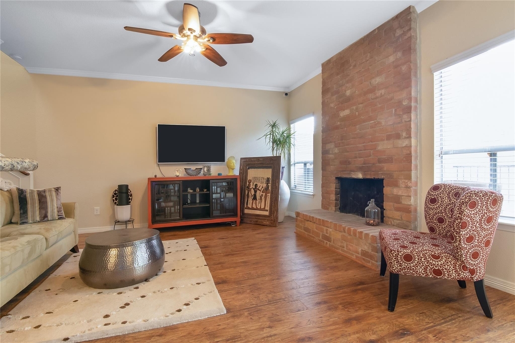 1802 Stoney Brook Drive - Photo 8
