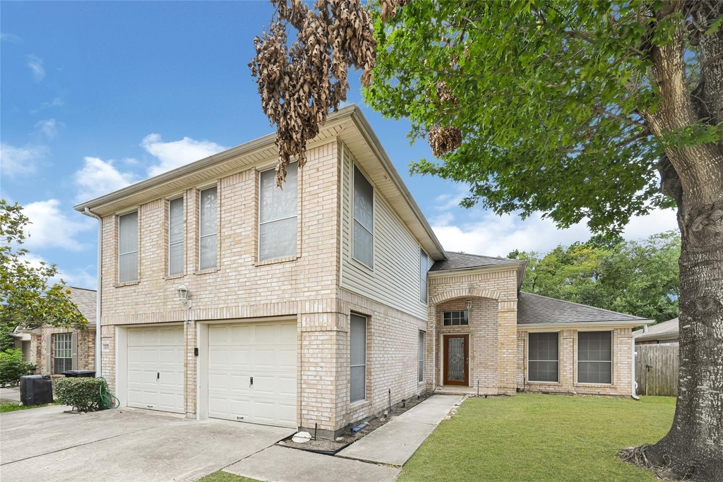 10323 Emerald Pine Drive - Photo 1