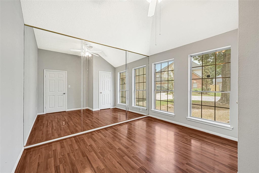 10323 Emerald Pine Drive - Photo 8