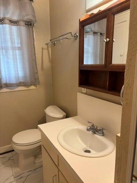 908 W 23rd Street - Photo 10