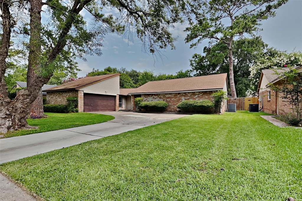 12706 Pantano Drive - Photo 0