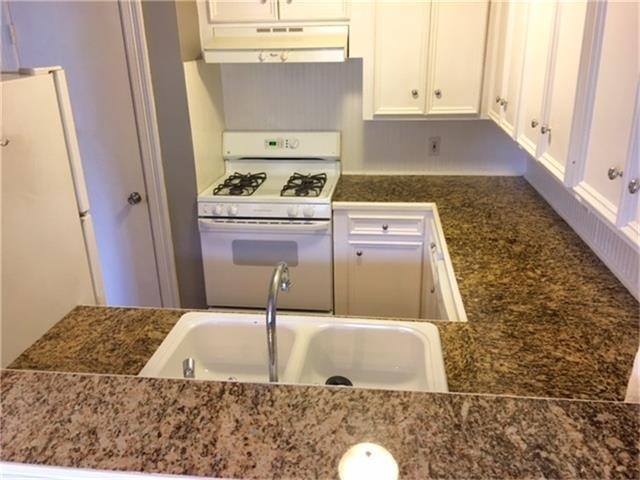 1603 Heights Boulevard - Photo 7