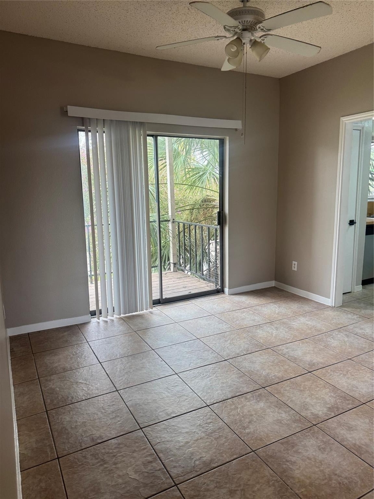 10104 Waterstone Drive - Photo 14