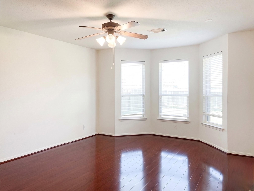 2032 Creek Shore Lane - Photo 1