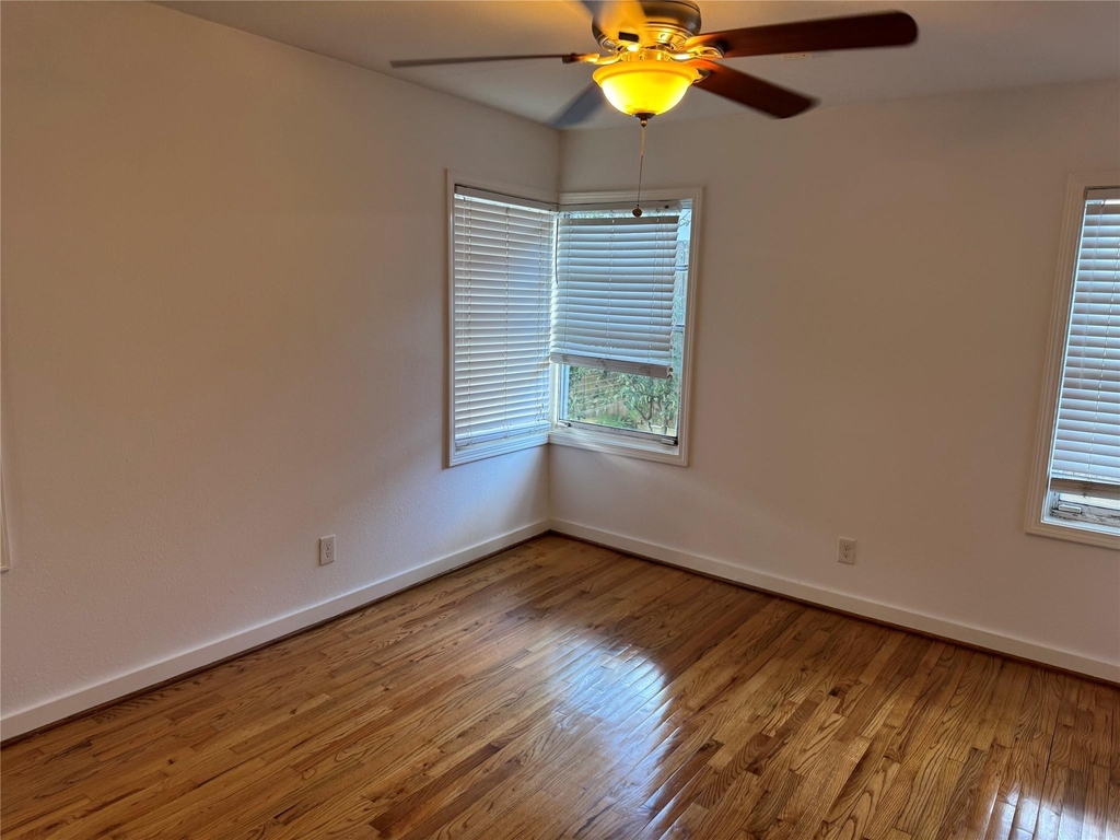 6944 Burgess Street - Photo 32