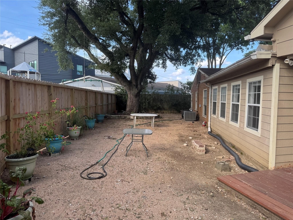 6944 Burgess Street - Photo 22