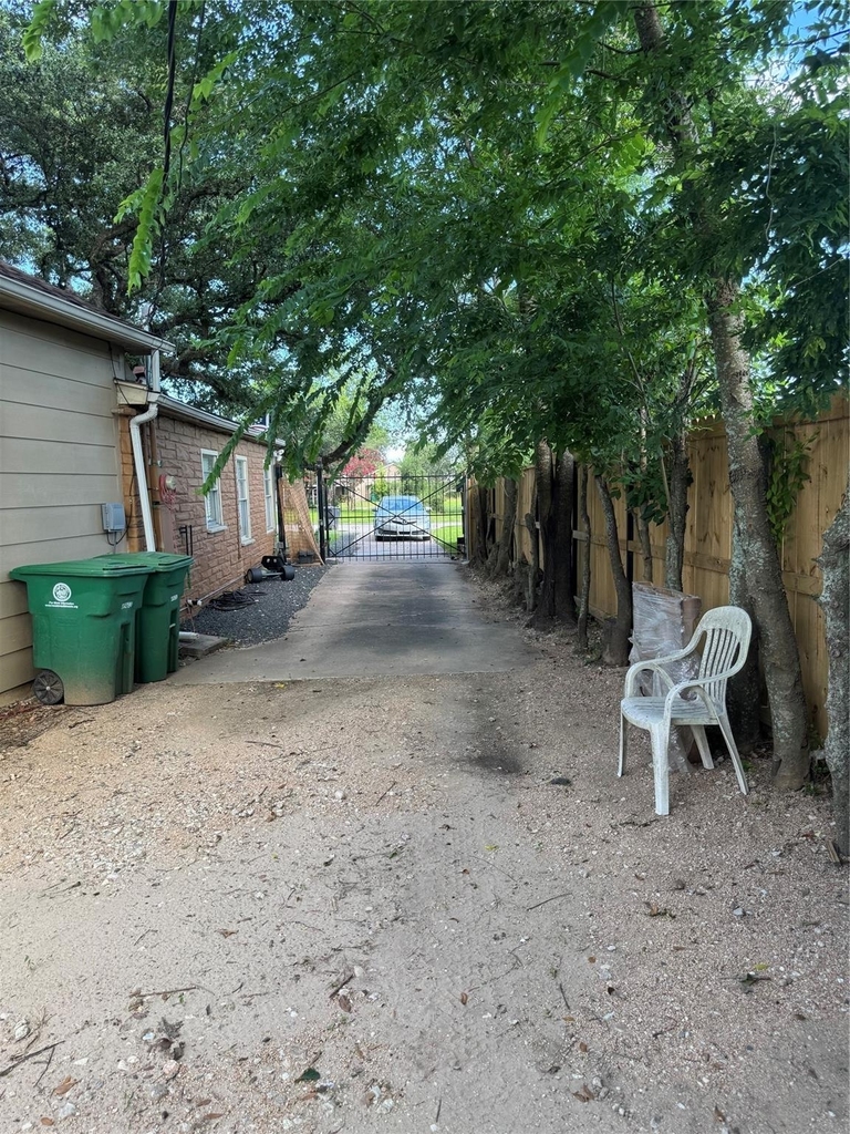 6944 Burgess Street - Photo 25