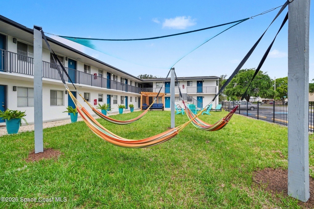 115 W Seminole Avenue - Photo 12