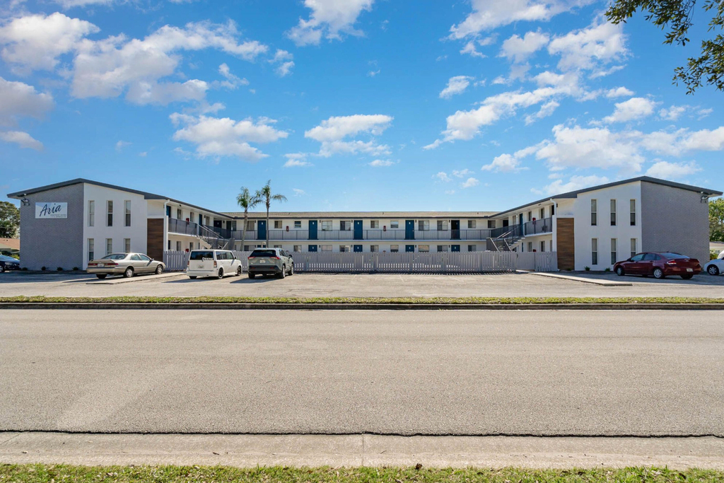 115 W Seminole Avenue - Photo 24