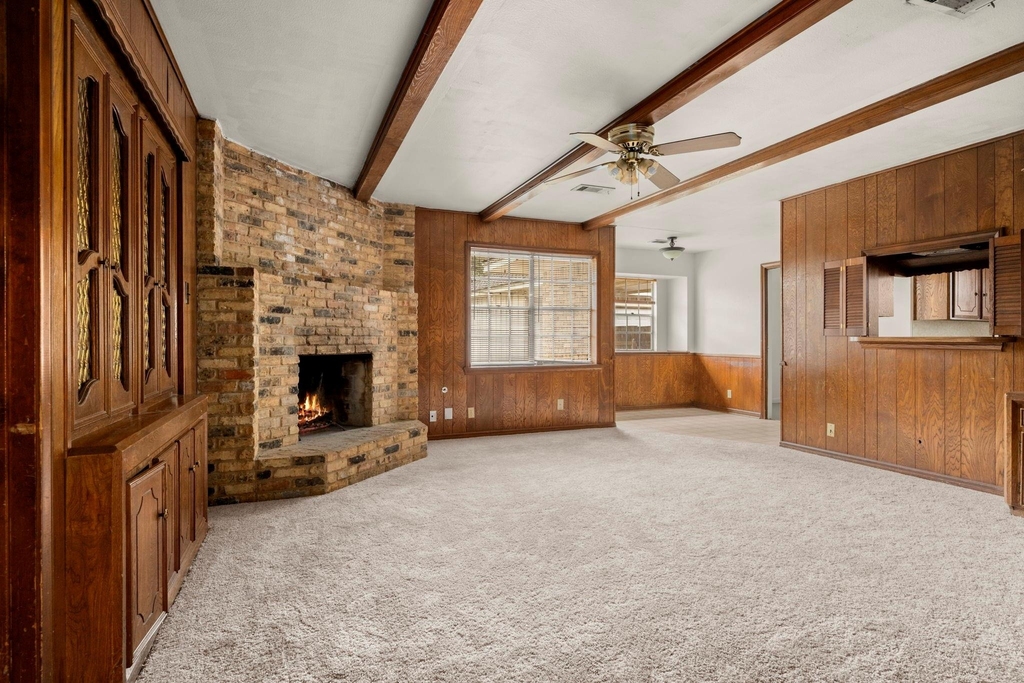 1039 Marcella - Photo 6