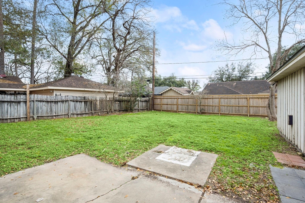 1039 Marcella - Photo 23