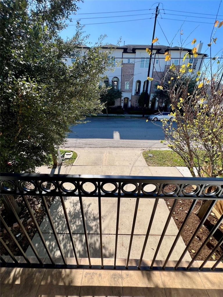 1818 Edwards Street - Photo 23