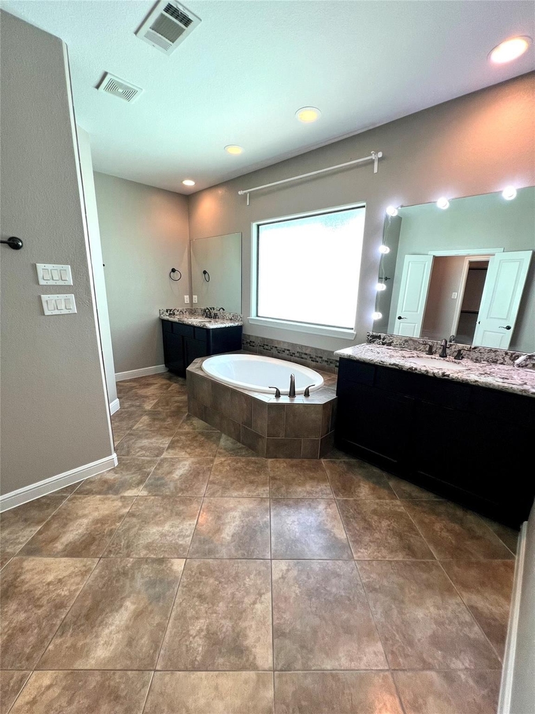 1818 Edwards Street - Photo 27