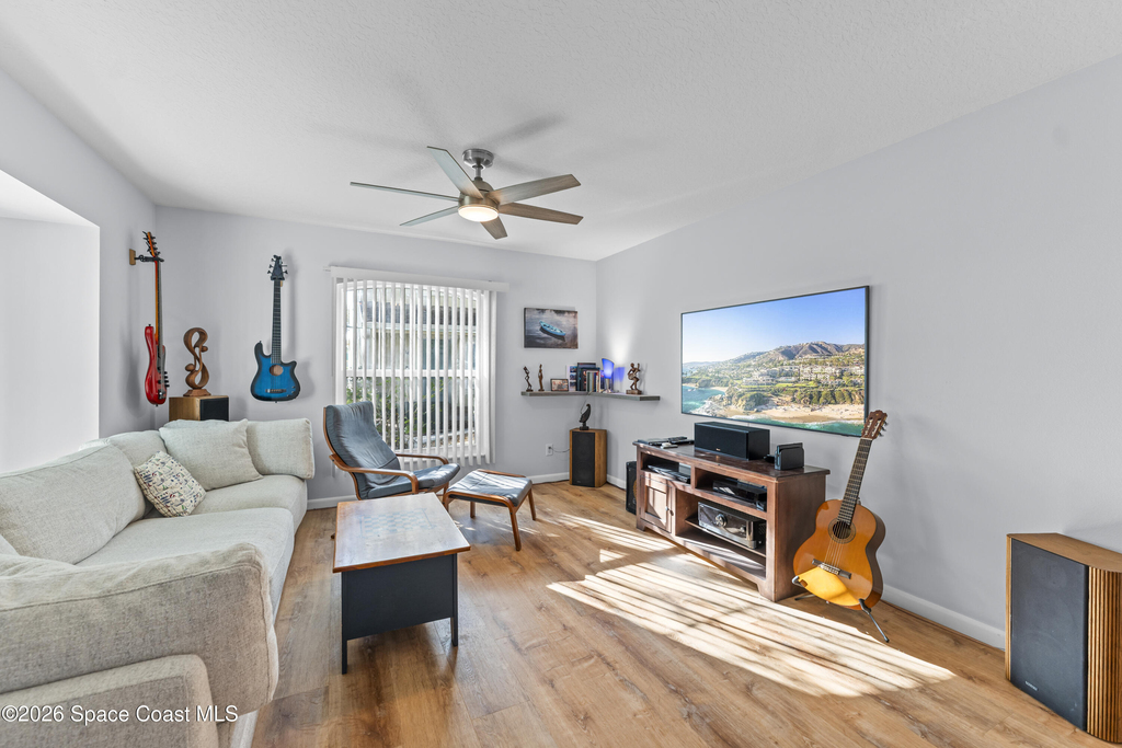1479 Beechfern Drive - Photo 4