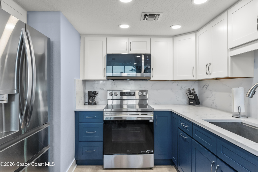 5050 Ocean Beach Boulevard - Photo 10